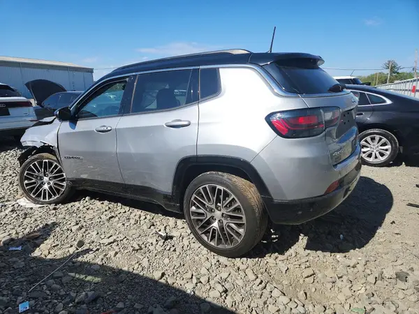 3C4NJDCB2NT193527 2022 JEEP COMPASS - Image 2