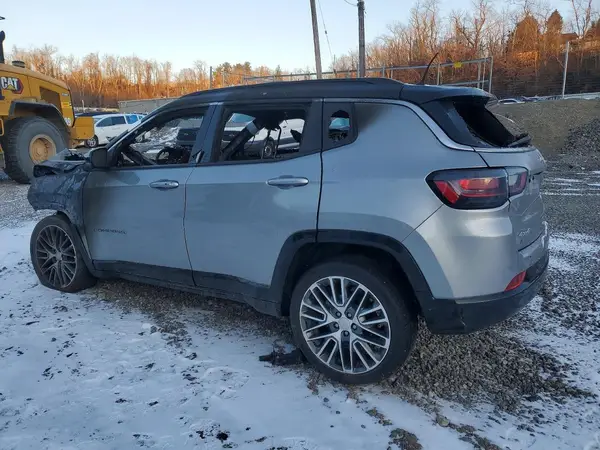 3C4NJDCB2NT194189 2022 JEEP COMPASS - Image 2