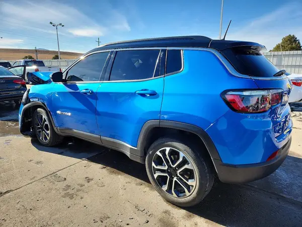 3C4NJDCB2NT209905 2022 JEEP COMPASS - Image 2
