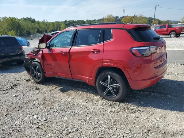 3C4NJDCB2NT212027 2022 JEEP COMPASS - Image 2