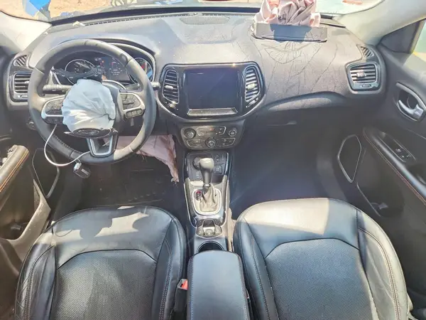 3C4NJDCB3HT624414 2017 JEEP COMPASS - Image 8