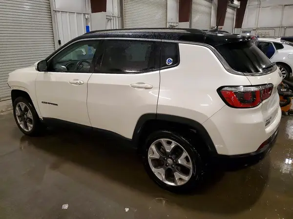 3C4NJDCB3HT631928 2017 JEEP COMPASS - Image 2