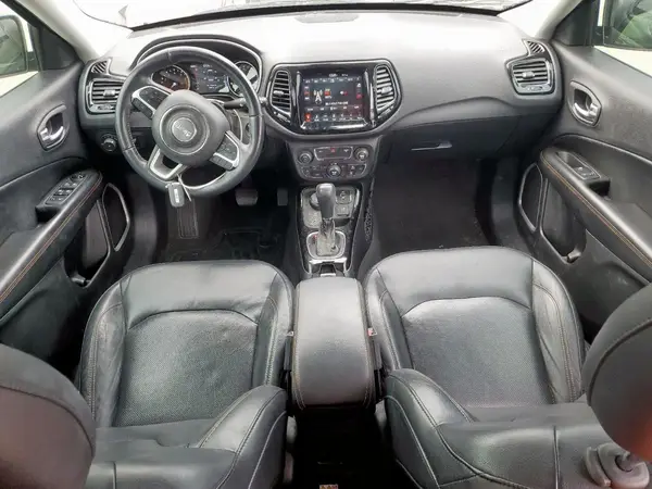 3C4NJDCB3JT115249 2018 JEEP COMPASS - Image 8