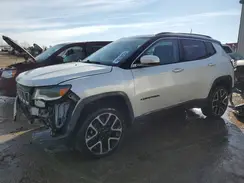 3C4NJDCB3JT115395 2018 JEEP COMPASS