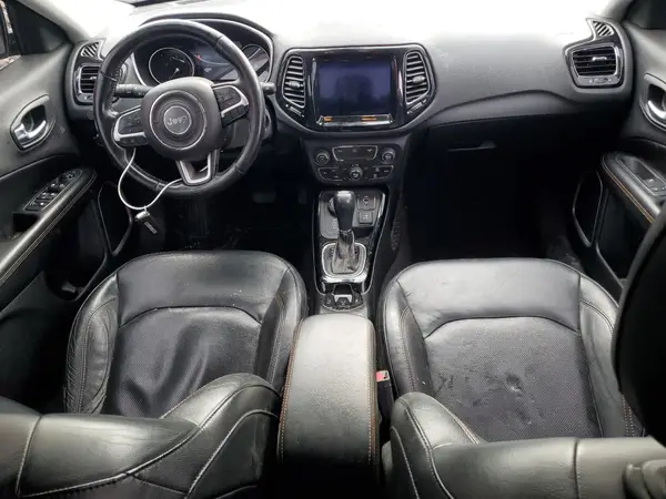 3C4NJDCB3JT135596 2018 JEEP COMPASS - Image 8