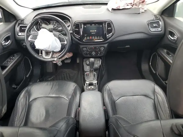 3C4NJDCB3JT135727 2018 JEEP COMPASS - Image 8