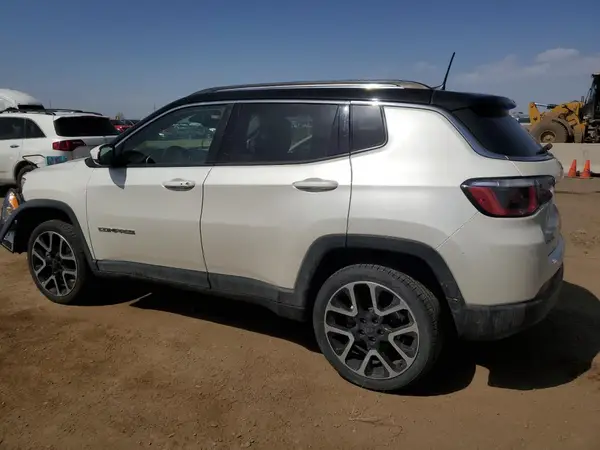 3C4NJDCB3JT169070 2018 JEEP COMPASS - Image 2
