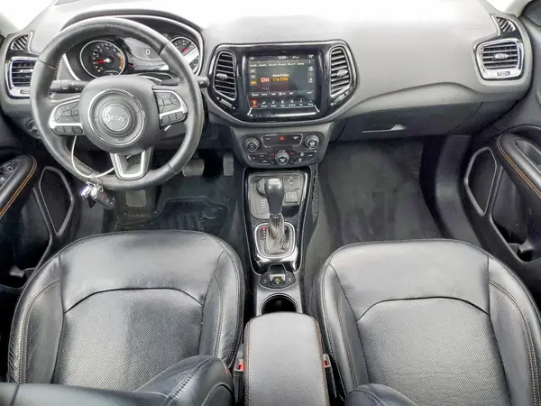 3C4NJDCB3JT175242 2018 JEEP COMPASS - Image 8