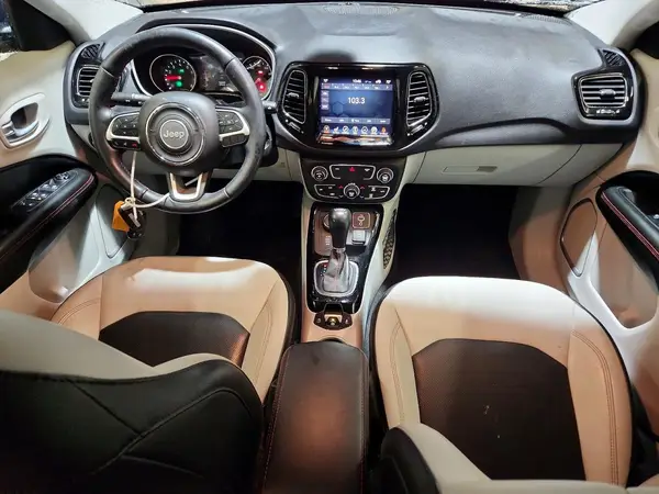 3C4NJDCB3JT210779 2018 JEEP COMPASS - Image 8