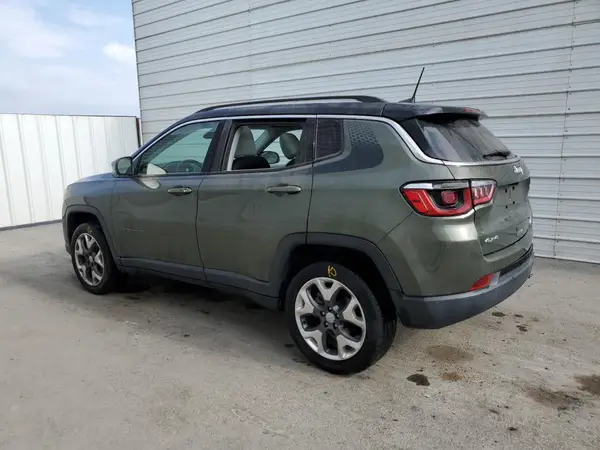 3C4NJDCB3JT245516 2018 JEEP COMPASS - Image 2
