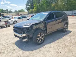 3C4NJDCB3JT266253 2018 JEEP COMPASS
