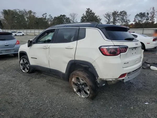 3C4NJDCB3JT281299 2018 JEEP COMPASS - Image 2