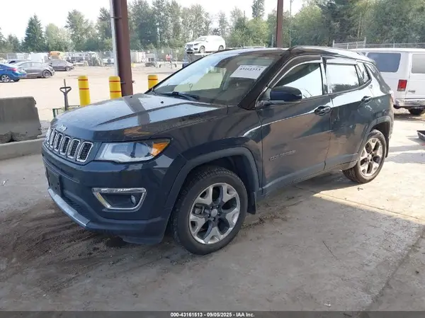3C4NJDCB3JT283005 2018 JEEP COMPASS - Image 2