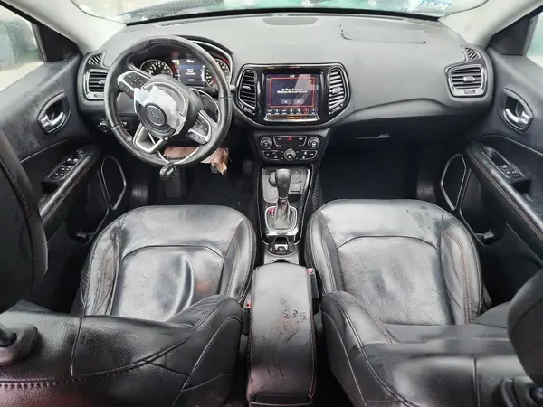 3C4NJDCB3JT290763 2018 JEEP COMPASS - Image 8