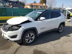 3C4NJDCB3JT329190 2018 JEEP COMPASS