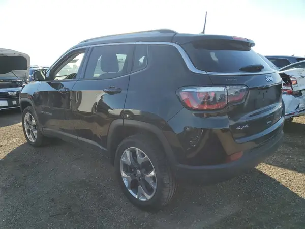3C4NJDCB3JT333871 2018 JEEP COMPASS - Image 2