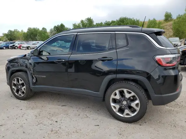 3C4NJDCB3JT334129 2018 JEEP COMPASS - Image 2