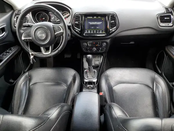 3C4NJDCB3JT334129 2018 JEEP COMPASS - Image 8