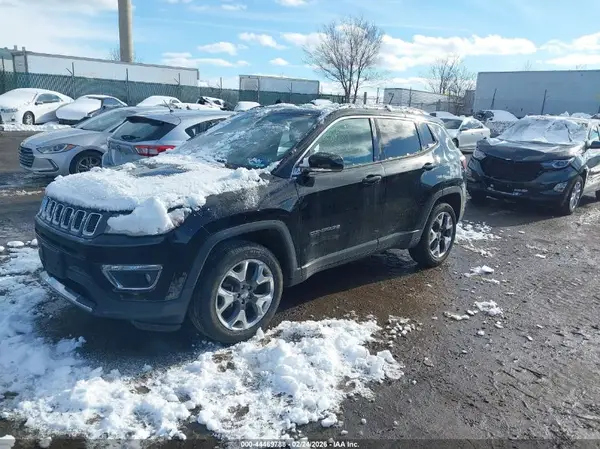 3C4NJDCB3JT341372 2018 JEEP COMPASS - Image 2