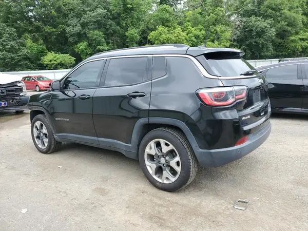 3C4NJDCB3JT341405 2018 JEEP COMPASS - Image 2