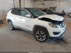 3C4NJDCB3JT372539 2018 JEEP COMPASS