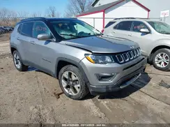 3C4NJDCB3JT373917 2018 JEEP COMPASS