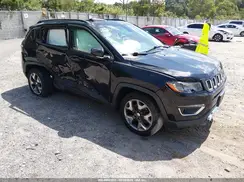 3C4NJDCB3JT402087 2018 JEEP COMPASS