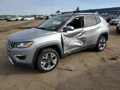 3C4NJDCB3JT402865 2018 JEEP COMPASS