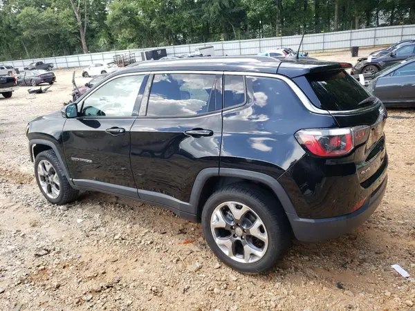 3C4NJDCB3JT433209 2018 JEEP COMPASS - Image 2