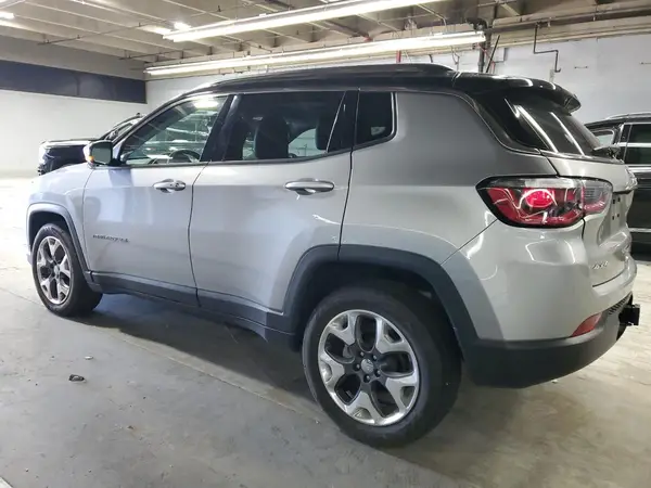 3C4NJDCB3JT456151 2018 JEEP COMPASS - Image 2