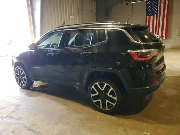 3C4NJDCB3JT457669 2018 JEEP COMPASS - Image 2