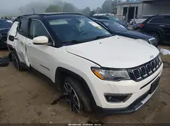 3C4NJDCB3JT483916 2018 JEEP COMPASS