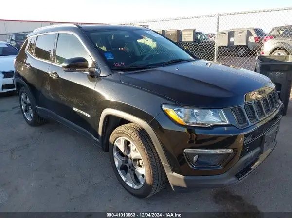 3C4NJDCB3KT596539 2019 JEEP COMPASS - Image 1