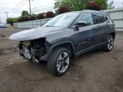 3C4NJDCB3KT599764 2019 JEEP COMPASS