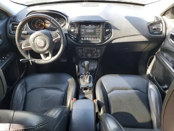 3C4NJDCB3KT638062 2019 JEEP COMPASS - Image 8