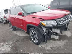 3C4NJDCB3KT638143 2019 JEEP COMPASS