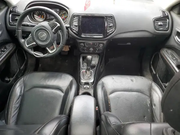 3C4NJDCB3KT638577 2019 JEEP COMPASS - Image 8