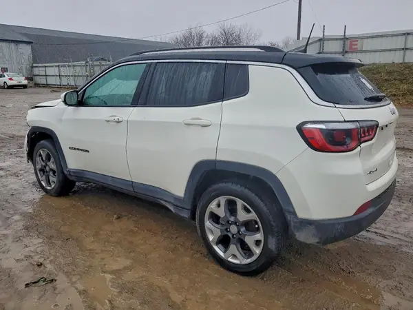 3C4NJDCB3KT641804 2019 JEEP COMPASS - Image 2