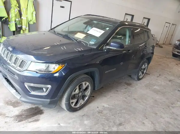 3C4NJDCB3KT651040 2019 JEEP COMPASS - Image 2
