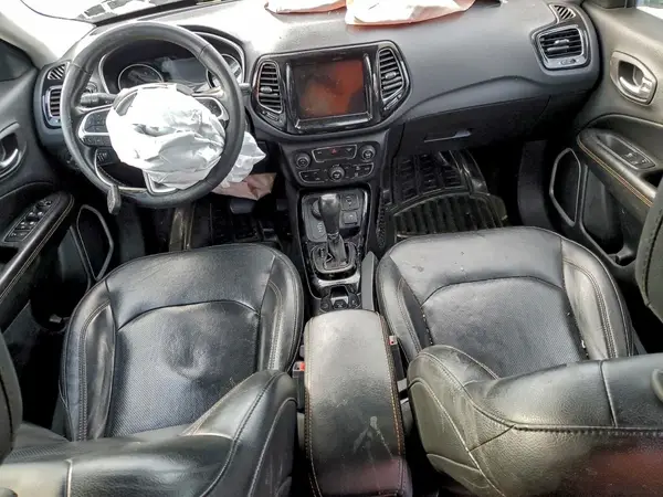 3C4NJDCB3KT651684 2019 JEEP COMPASS - Image 8