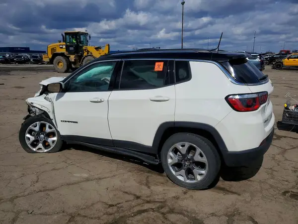 3C4NJDCB3KT666556 2019 JEEP COMPASS - Image 2