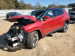 3C4NJDCB3KT669344 2019 JEEP COMPASS