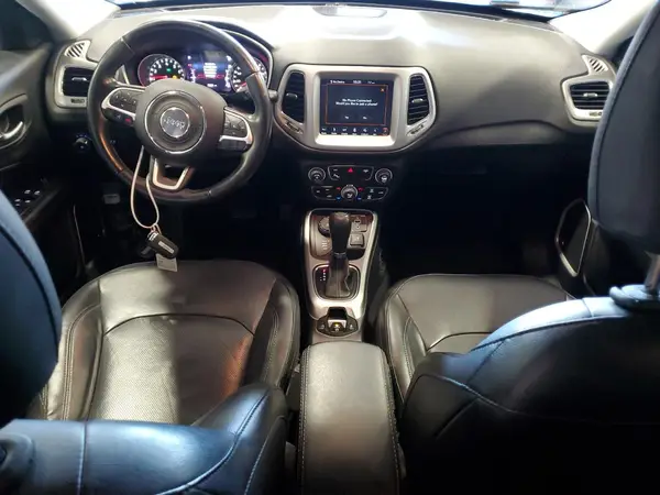 3C4NJDCB3KT696009 2019 JEEP COMPASS - Image 8
