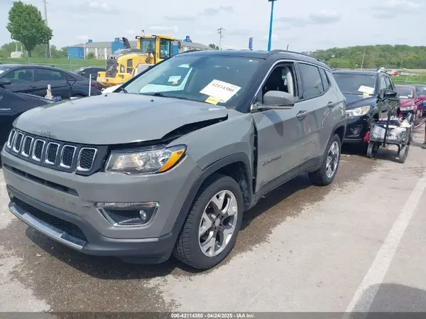 3C4NJDCB3KT734161 2019 JEEP COMPASS - Image 2