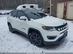 3C4NJDCB3KT735679 2019 JEEP COMPASS