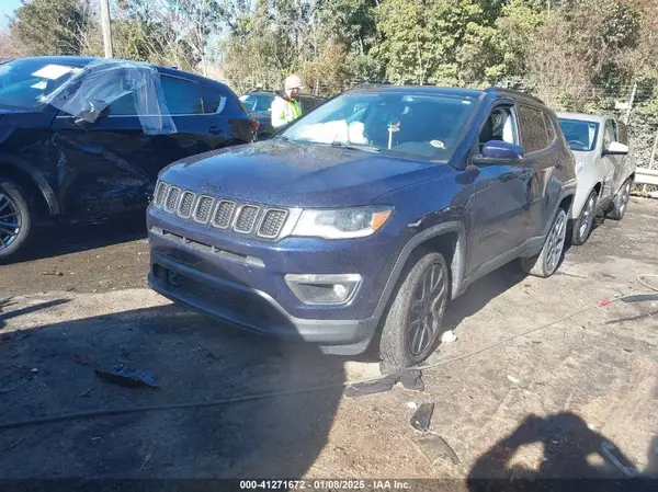 3C4NJDCB3KT750232 2019 JEEP COMPASS - Image 2
