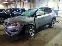 3C4NJDCB3KT817928 2019 JEEP COMPASS