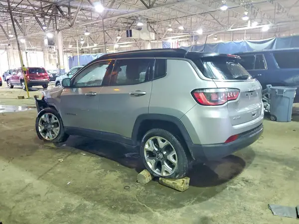 3C4NJDCB3KT817928 2019 JEEP COMPASS - Image 2