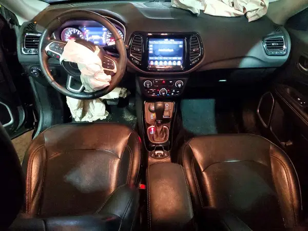 3C4NJDCB3KT817928 2019 JEEP COMPASS - Image 8