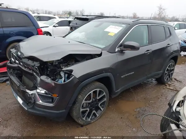 3C4NJDCB3KT841968 2019 JEEP COMPASS - Image 2